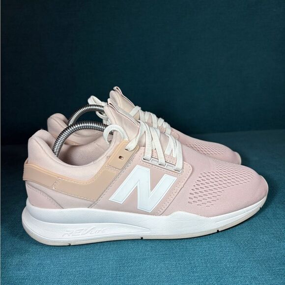 Size 9.5 - Women’s New Balance 247v2 pink shoes - Picture 3 of 9